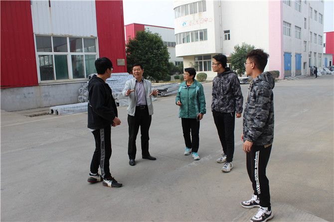 山東農業大學土木工程專業師生來泰信股份參觀學習2